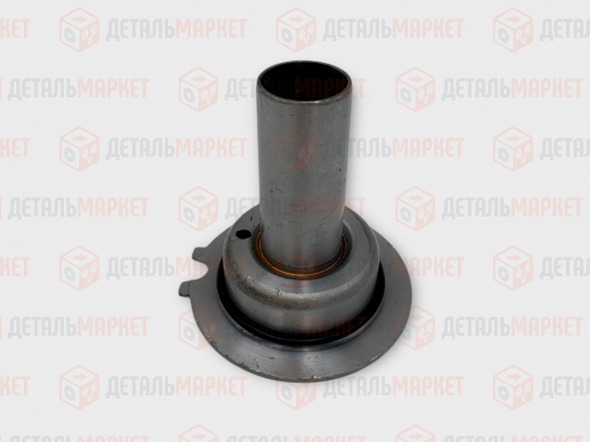 Крышка передняя с сальником 21010 (лейка)