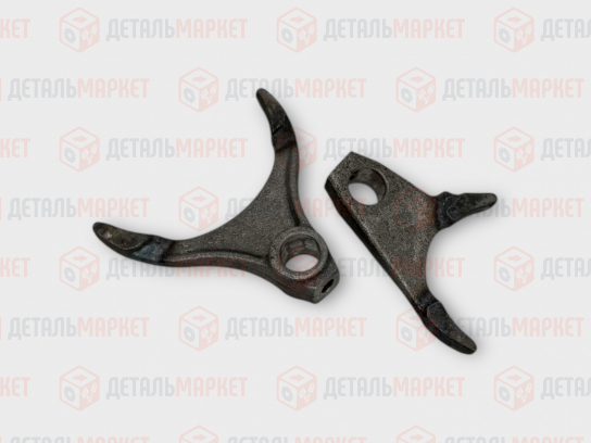 Комплект вилок муфты раздатки 21210 (большая+маленькая)