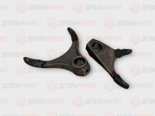 Комплект вилок муфты раздатки 21210 (большая+маленькая)