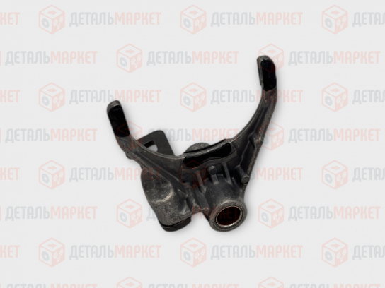 Вилка 3 и 4-ой передачи 21810