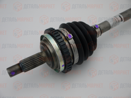 Привод переднего колеса 21902 левый в сборе (АКПП)