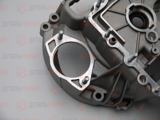 Картер сцепления 21110 (2 шпильки)