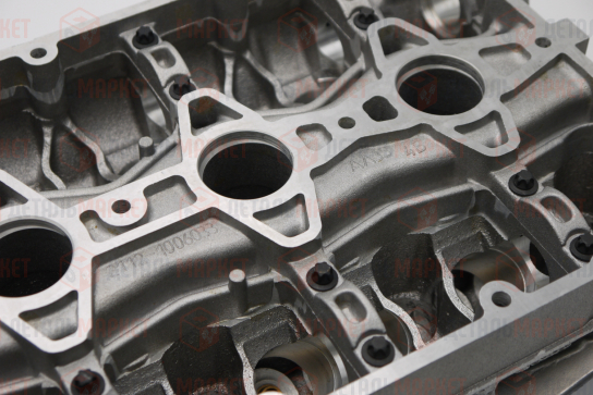 Головка блока цилиндров 21126 голая