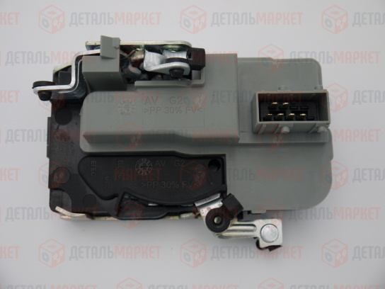 Замок двери передний внутренний 11180, 21900 левый (6-ти контактный)