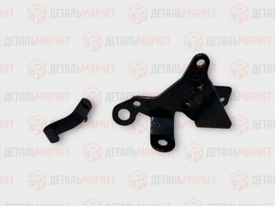 Кронштейн левый КПП 21700 (металлический, черный)