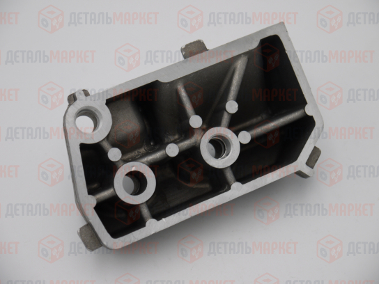 Кронштейн генератора 21100 нижний