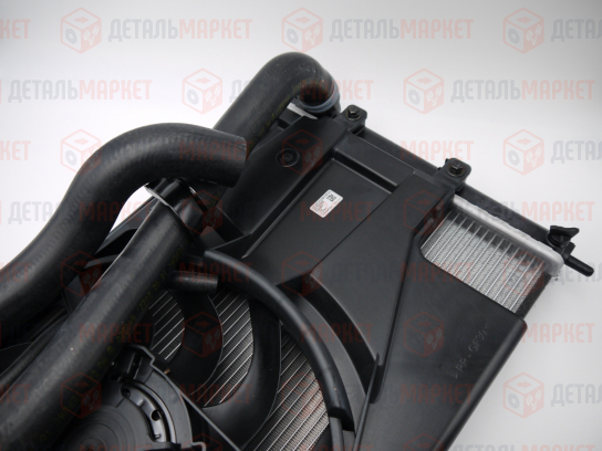 Радиатор в сборе с электровентилятором и кожухом 21900 (8450003960)