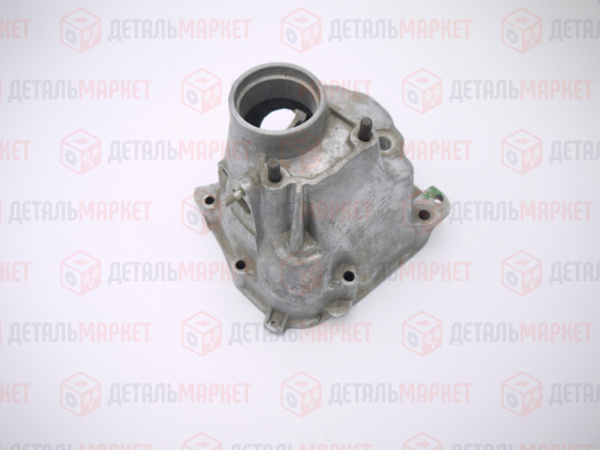 Крышка 5-я коробки передач задняя 21083