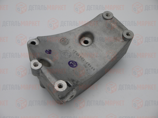 Кронштейн генератора 11189