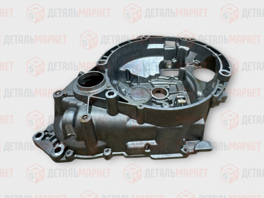 Картер сцепления 21110 (2 шпильки)