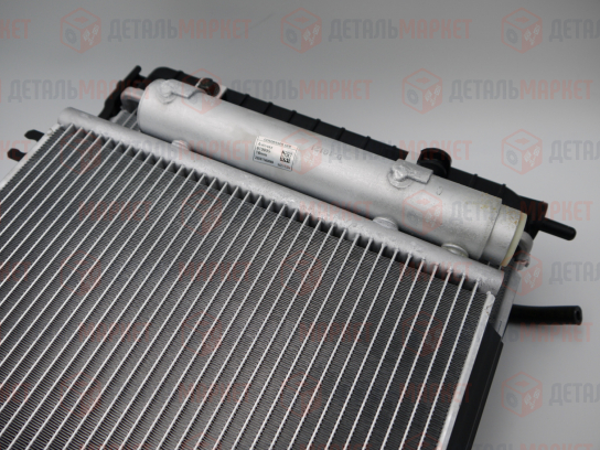 Радиатор охлаждения двигателя в сборе 21907 (с кондиционером под КПП-робот) 8450003963