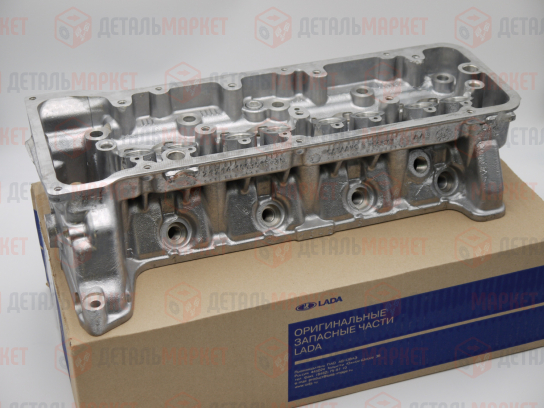 Головка блока цилиндров 21214 (без шпилек) 8450037173