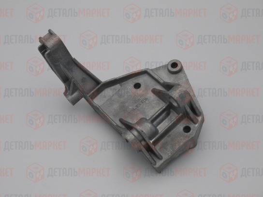 Кронштейн генератора 11180 голый