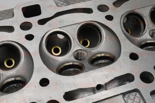 Головка блока цилиндров 21126 голая