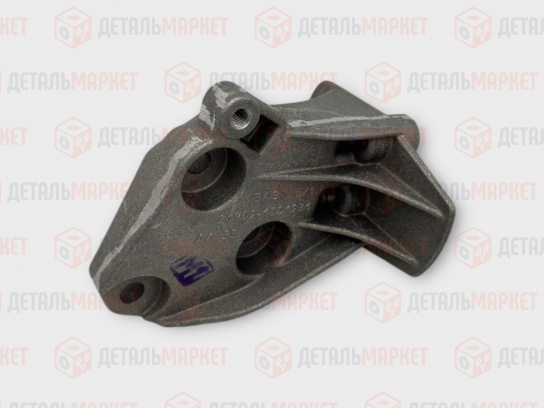 Кронштейн левой опоры двигателя 21902