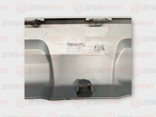 Накладка заднего бампера центральная B52 Renault Logan Stepway (серебристая)