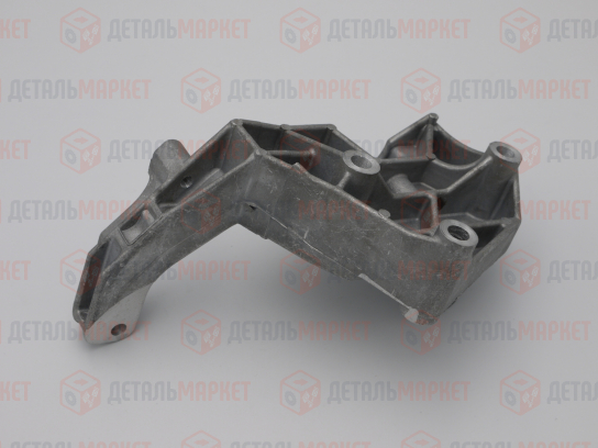 Кронштейн генератора 11180 голый