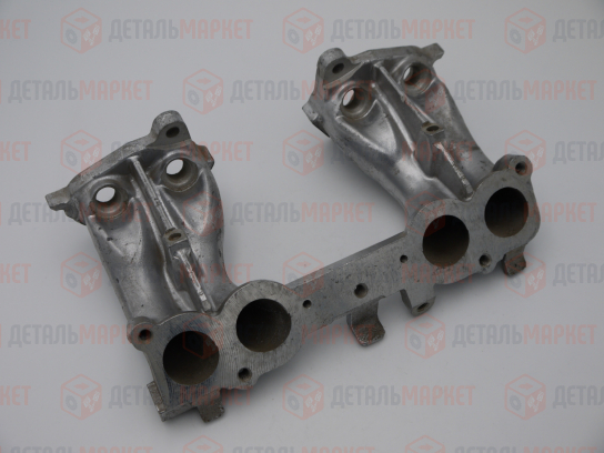 Коллектор впускной 21111